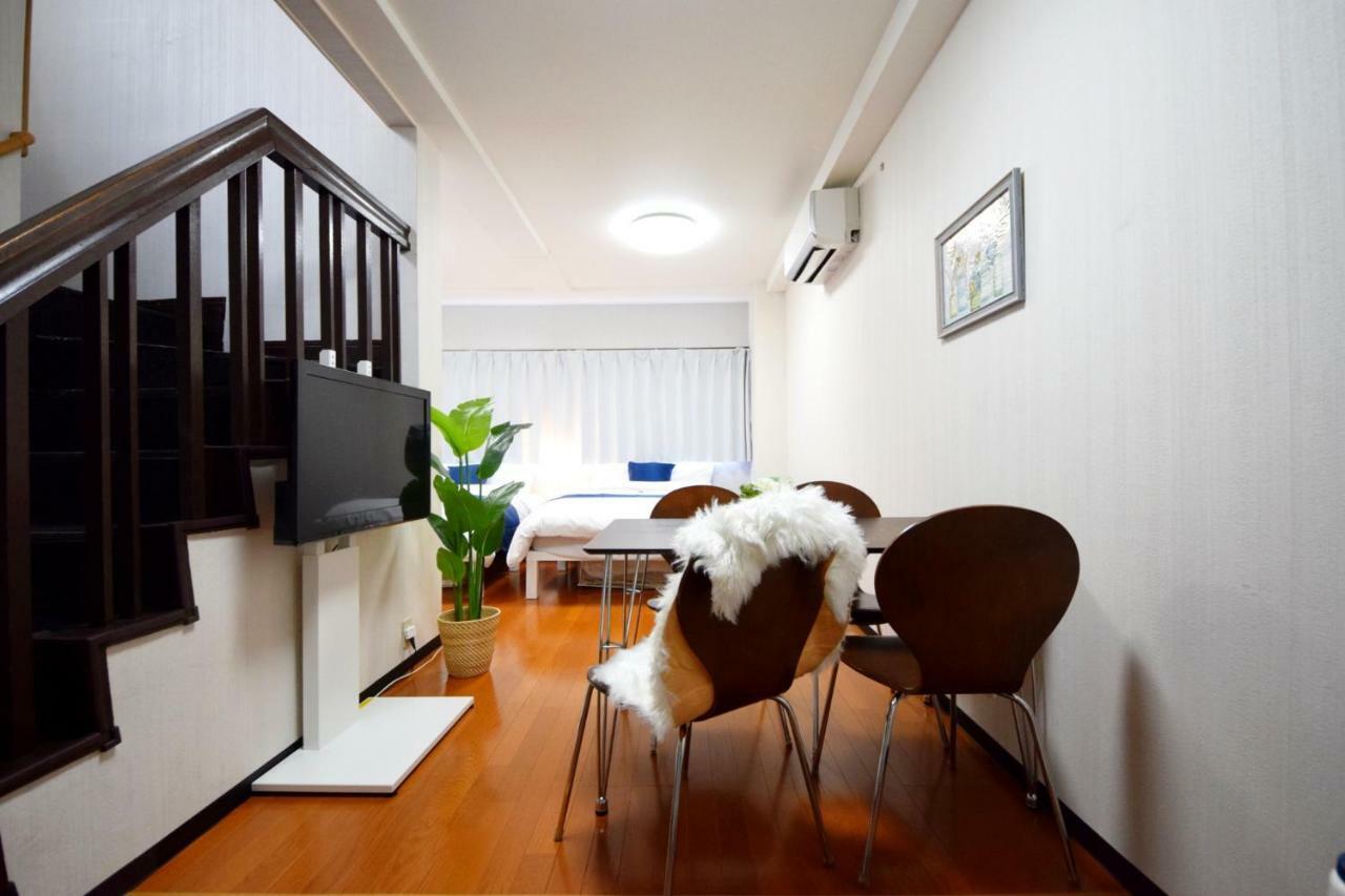 Y's O Bldg * Tōkyō